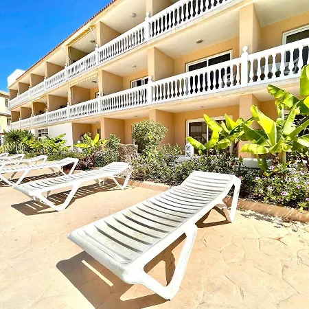 Apartamento Estudio con Wifi, piscina climatizada, playa en Tenerife Sur